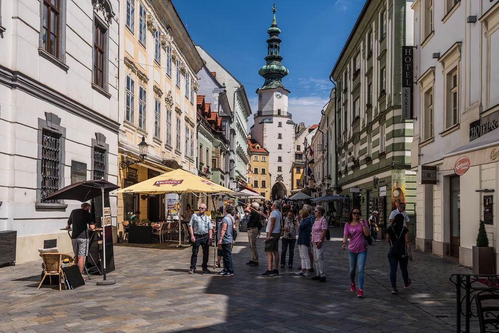 Pozsony mihály kapu