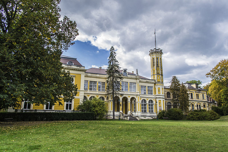 Füzérradvány, Károlyi-kastély