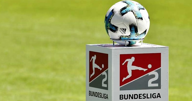 A valaha volt legnagyobb League Two - Okok, amiért a második Bundesligát felső szintű bajnokságként látogatják A futball rendkívül népszerű Németországban, talán jobban, mint bármely más európai országban, amint azt a statisztikák is megerősítik. A Premier Bundesliga az első helyen áll a világon a meccsenkénti nézettséget tekintve, átlagosan 42 992 szurkolót vonz. A németek futballszeretetét azonban még inkább bizonyítja a második Bundesliga magas látogatottsága, amely közvetlenül a hatodik helyen áll az öt élvonal mögött, még a francia Ligue 1-et is megelőzve.