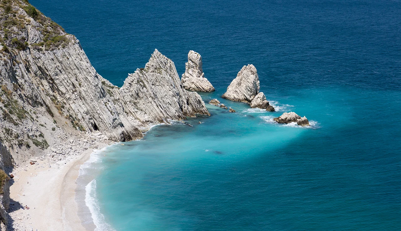 Spiaggia delle Due Sorelle Sirolo